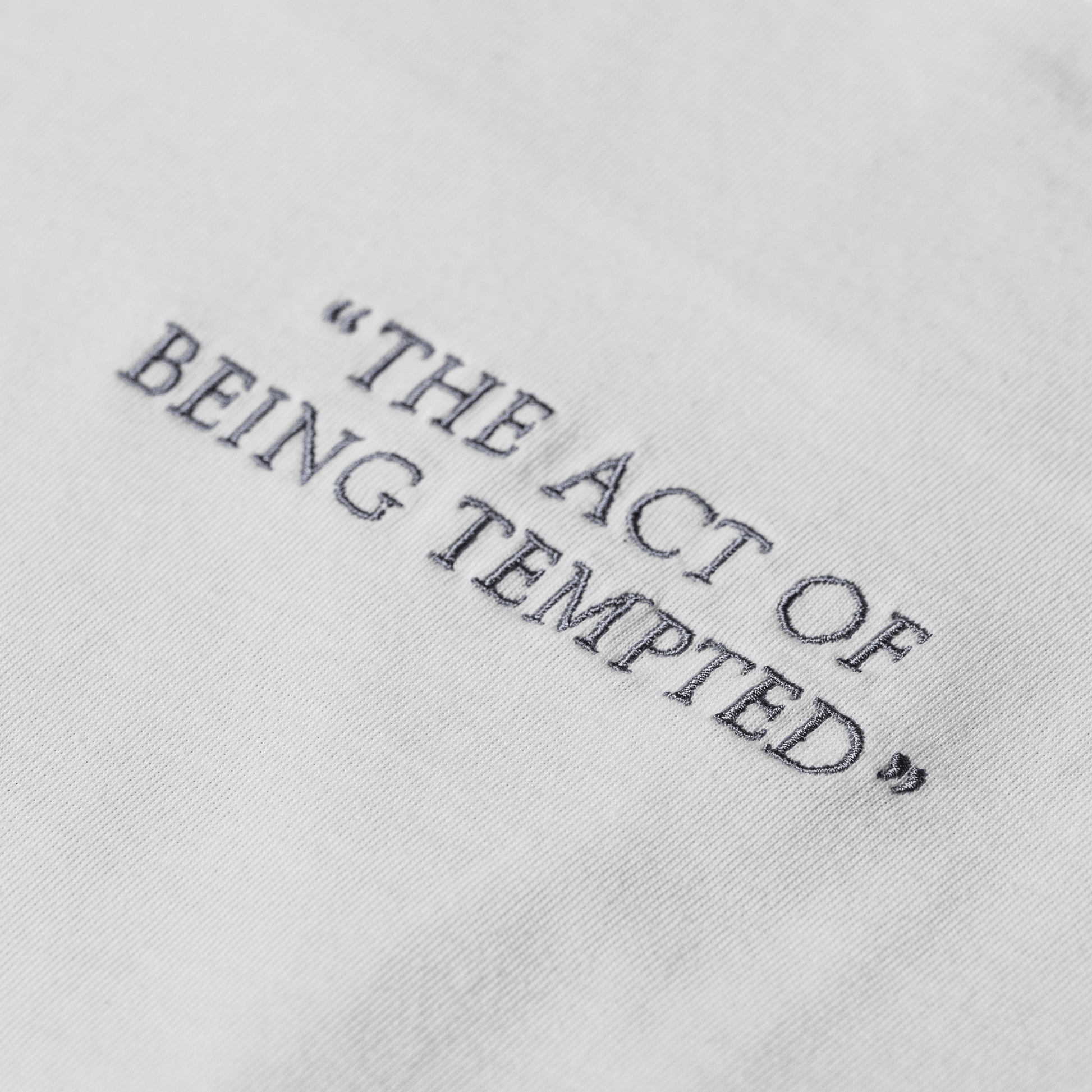 Extreme close-up betrayal front broderi